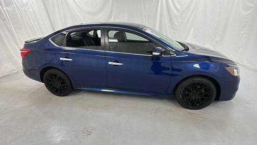 Deep Blue Pearl 2016 Nissan Sentra SR