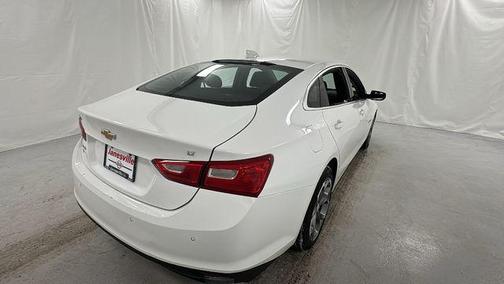Summit White 2024 Chevrolet Malibu FWD 1LT