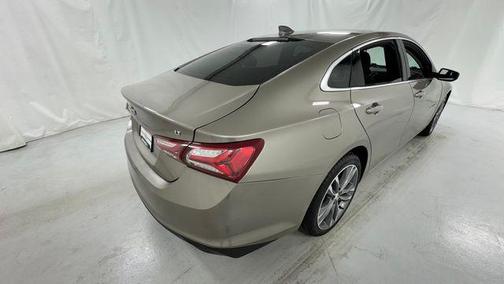 Mineral Gray Metallic 2022 Chevrolet Malibu FWD LT