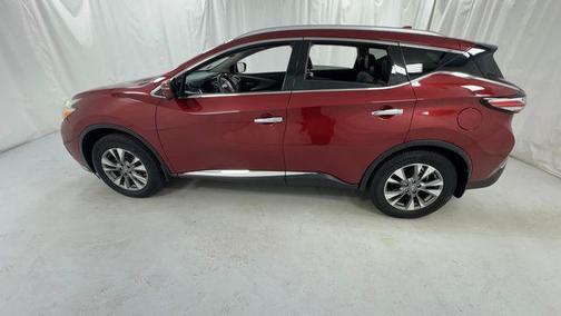 Cayenne Red Metallic 2017 Nissan Murano SL