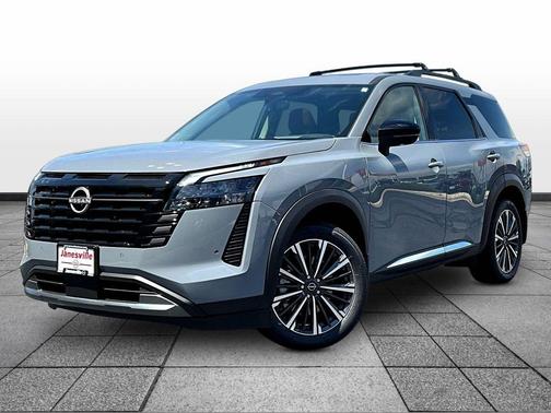 Boulder Gray Pearl 2026 Nissan Pathfinder Platinum