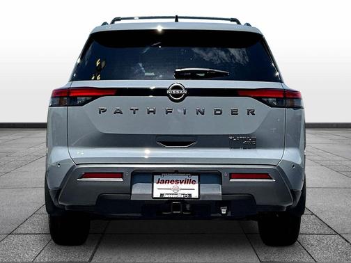 Boulder Gray Pearl 2026 Nissan Pathfinder Platinum