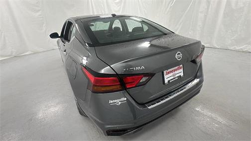 2022 Nissan Altima 2.5 SL