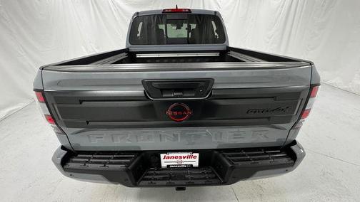 Boulder Gray Pearl 2026 Nissan Frontier PRO-4X