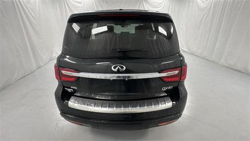 2023 INFINITI QX80 SENSORY AWD