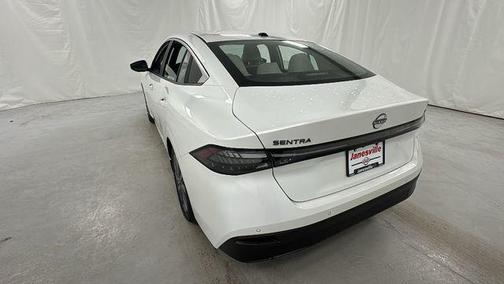 Aspen White Tricoat 2026 Nissan Sentra SL