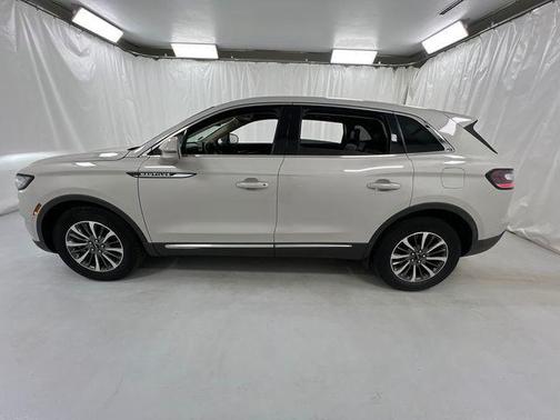 CERAMIC PEARL MET 3C 2023 Lincoln Nautilus Standard