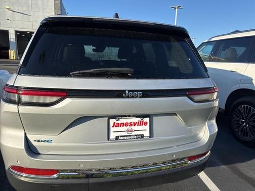 2023 Jeep Grand Cherokee 4xe Base