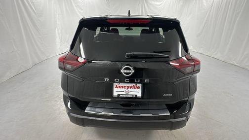 Super Black 2026 Nissan Rogue SV