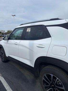 Summit White 2025 Chevrolet Trailblazer LT