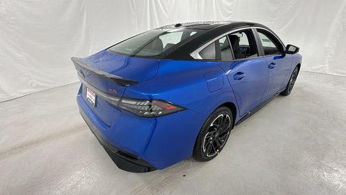 Bluestone Pearl/Super Black 2026 Nissan Sentra SR