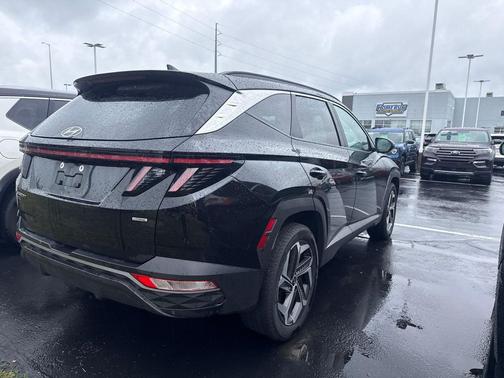 Phantom Black 2022 Hyundai TUCSON SEL