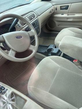 2007 Ford Taurus SE