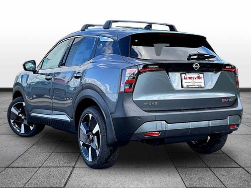 Gun Metallic 2026 Nissan Kicks SR