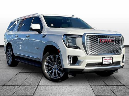 White Frost Tricoat 2022 GMC Yukon XL Denali