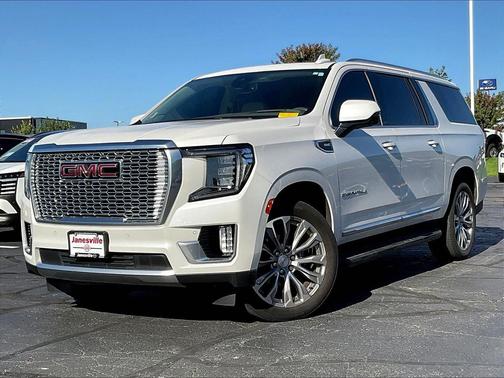 White Frost Tricoat 2022 GMC Yukon XL Denali