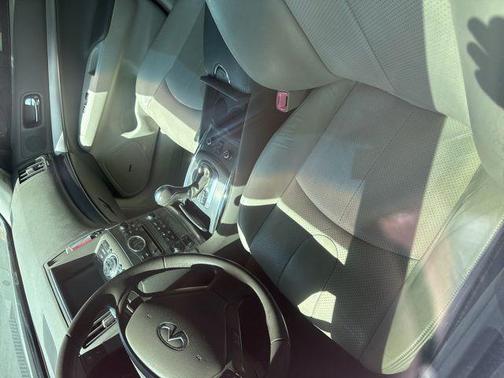 Liquid Platinum 2010 INFINITI G37x Base