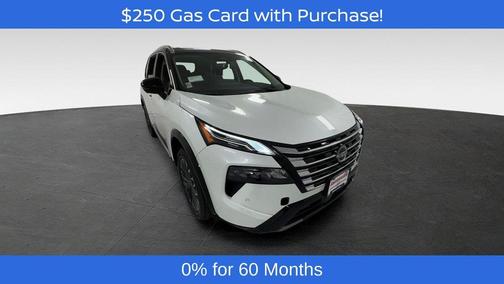 Everest White Pearl/Super Black 2026 Nissan Rogue Platinum