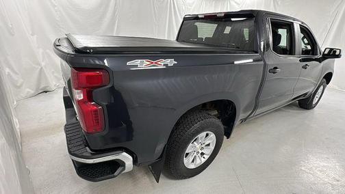 Dark Ash Metallic 2022 Chevrolet Silverado 1500 LT