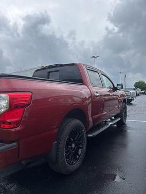 Cayenne Red 2018 Nissan Titan SL