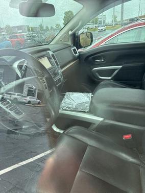 Cayenne Red 2018 Nissan Titan SL
