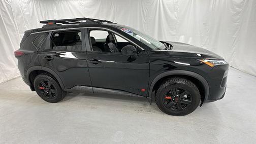 Super Black 2025 Nissan Rogue Rock Creek