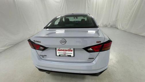 Gray Sky Pearl 2025 Nissan Altima SR AWD