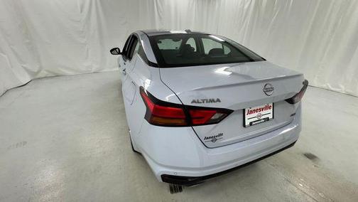 Gray Sky Pearl 2025 Nissan Altima SR AWD