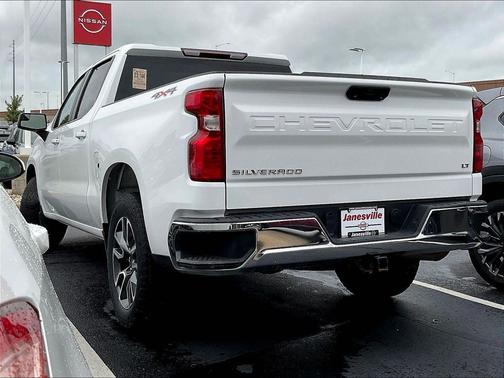 Summit White 2023 Chevrolet Silverado 1500 LT