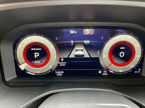 Everest White Pearl Tricoat 2026 Nissan Rogue Platinum