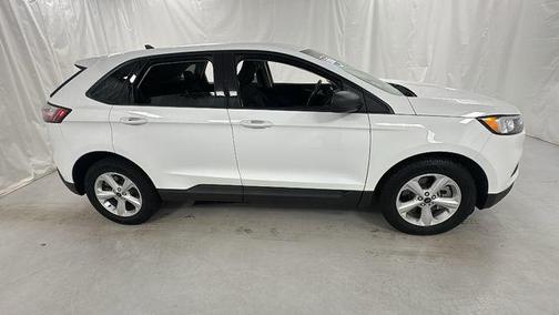 OXFORD WHITE 2024 Ford Edge SE