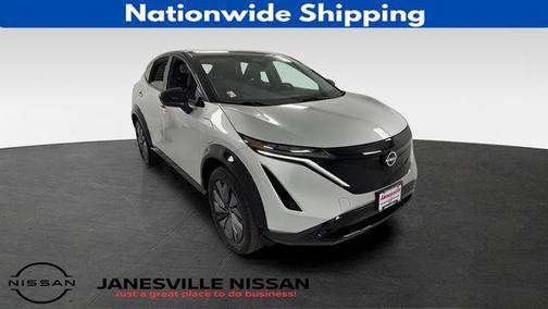 Brilliant Silver Metallic/Black Diamond Pearl 2024 Nissan ARIYA ENGAGE