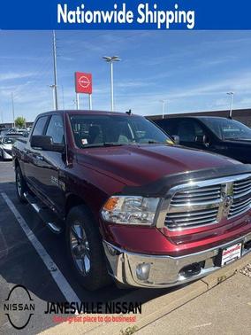Delmonico Red Pearlcoat 2017 RAM 1500 Big Horn