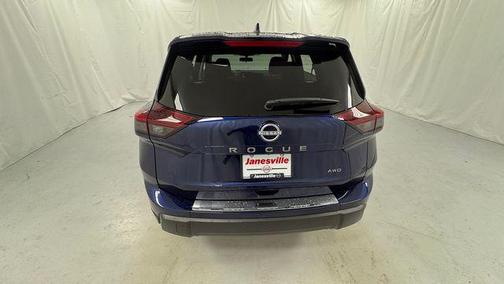 Deep Ocean Blue Pearl 2026 Nissan Rogue SV