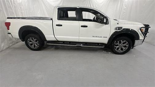 2019 Nissan Titan XD SL