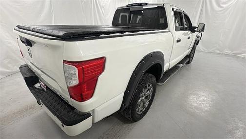 2019 Nissan Titan XD SL