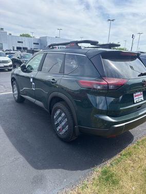 Obsidian Green 2026 Nissan Rogue Rock Creek