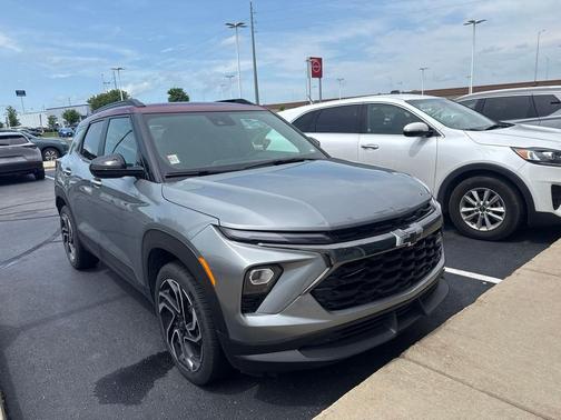 Sterling Gray Metallic 2024 Chevrolet Trailblazer RS