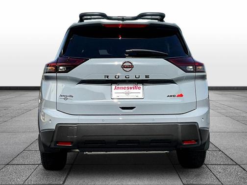Boulder Gray Pearl 2026 Nissan Rogue Rock Creek