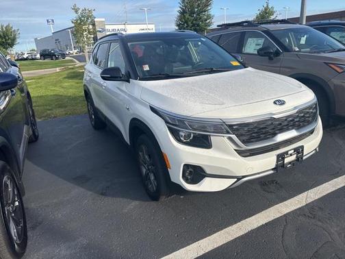 2021 Kia Seltos S