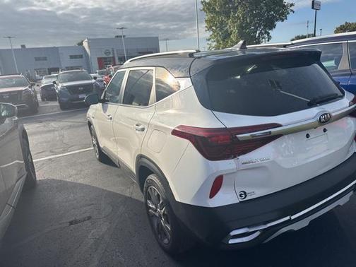 2021 Kia Seltos S