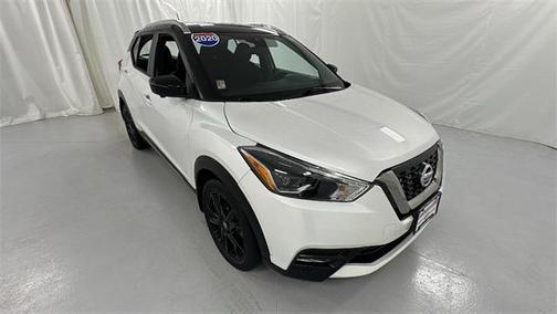 2020 Nissan Kicks SR