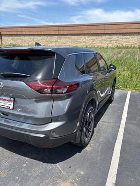 Gun Metallic 2025 Nissan Rogue SV