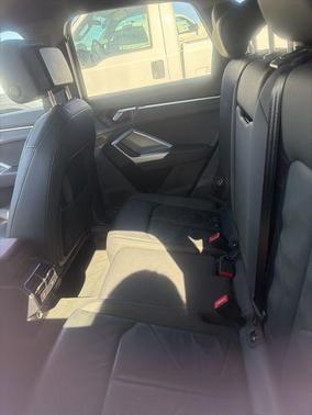 Mythos Black Metallic 2020 Audi Q3 45 S line Premium