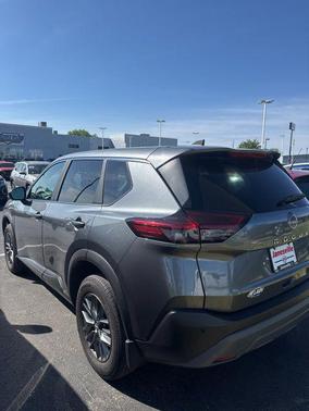 Gun Metallic 2023 Nissan Rogue S