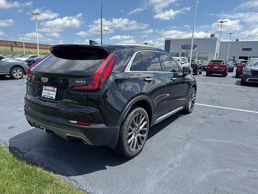 2019 Cadillac XT4 Premium Luxury