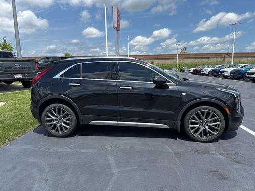 2019 Cadillac XT4 Premium Luxury