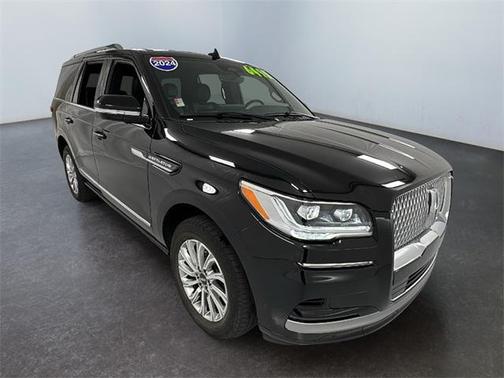 2024 Lincoln Navigator Premiere