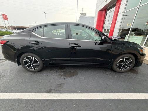 Super Black 2024 Nissan Sentra SV