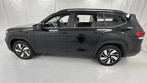 2024 Volkswagen Atlas 2.0T SE w/Technology 4MOTION